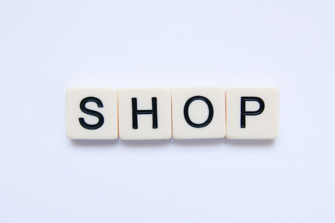 Site vitrine ou e-commerce : quelle plateforme choisir pour votre inventaire de véhicules ?