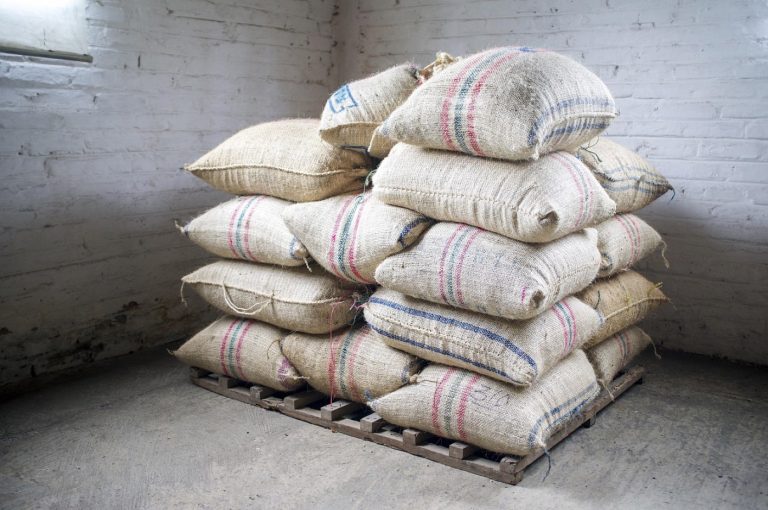 Optimisation entrepôt pour stockage massif de palettes