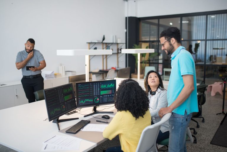 Les technologies de convoyage intelligent : un atout stratégique pour l’efficacité de votre production